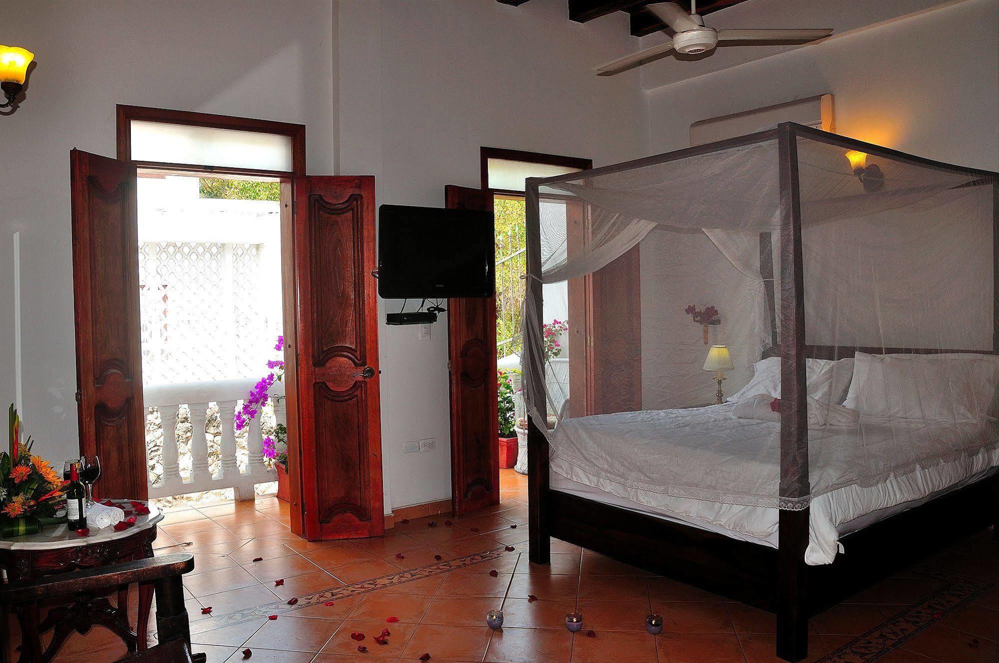 Hotel Casa Del Curato Cartagena Exteriér fotografie